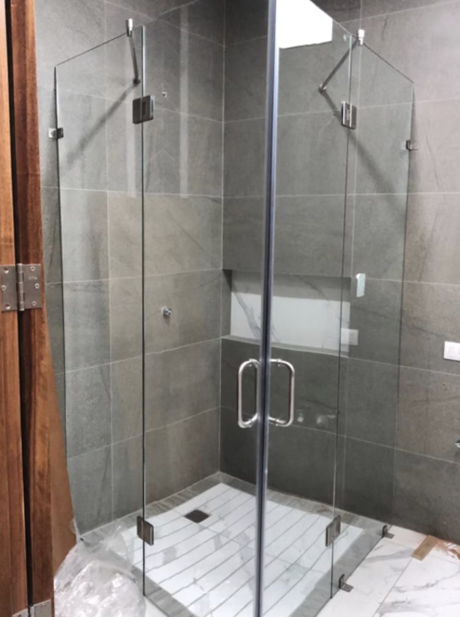 Cancel de baño esquinero de vidrio templado sin marco